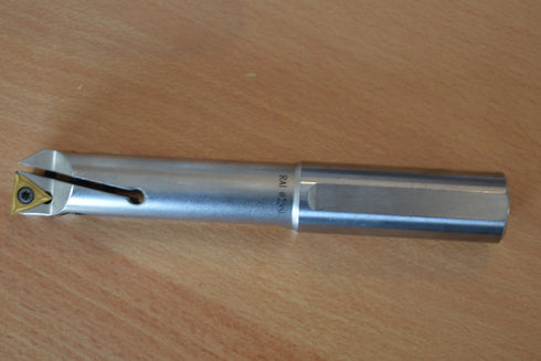 Adjustable boring bar